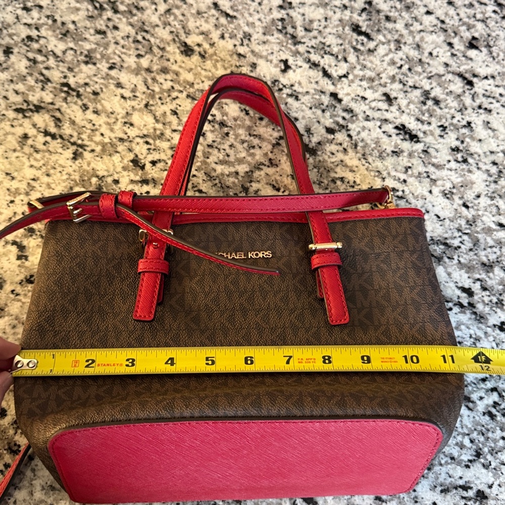 Michael Kors Jet Set Travel Signature Logo brown & red top zip small tote bag - Picture 14 of 15